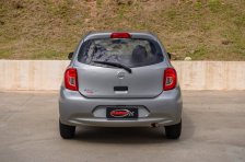 Nissan foto 2