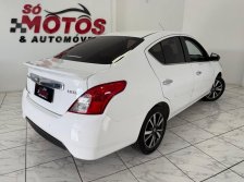 Nissan foto 2